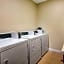 La Quinta Inn & Suites/New River Gorge National Park