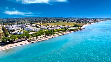 Neptune Luxury Resort
