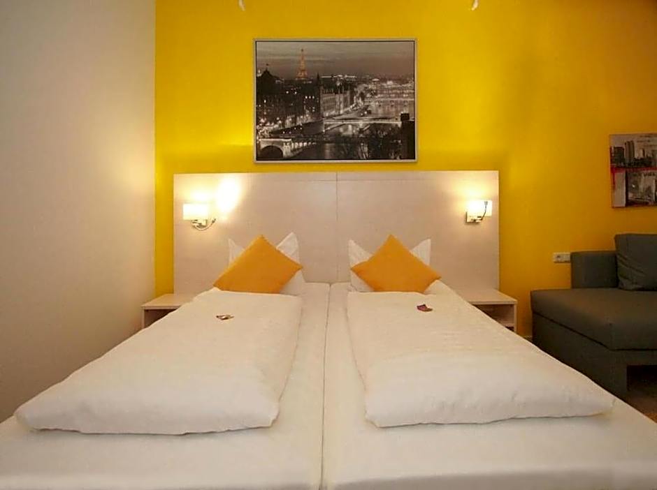 Hotel Romer