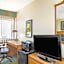 La Quinta Inn & Suites by Wyndham El Paso East