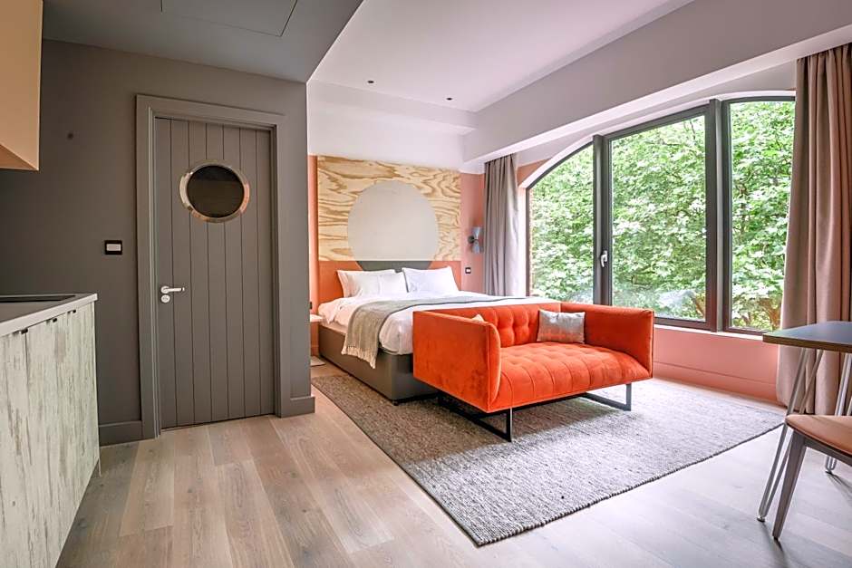 room2 Southampton Hometel