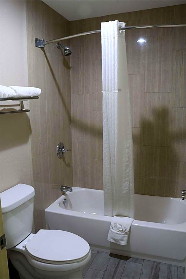 SureStay Hotel by Best Western Terrell