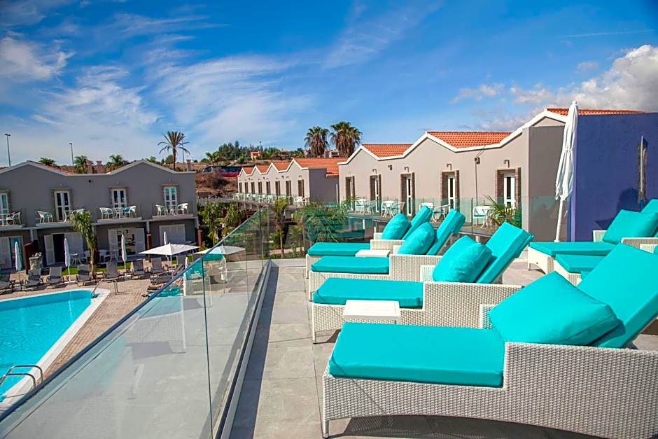 Hotel LIVVO Los Calderones - Adults recommended