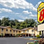 Super 8 by Wyndham Radford VA