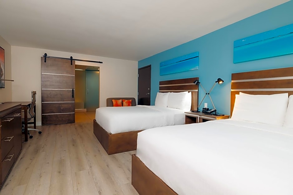 The Cove Hotel