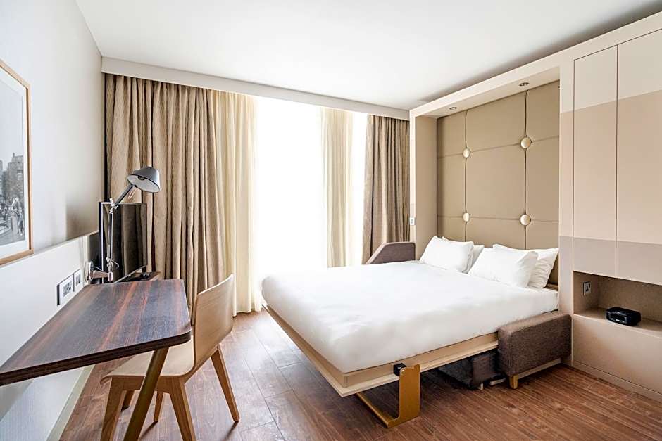 Aparthotel Adagio Leicester