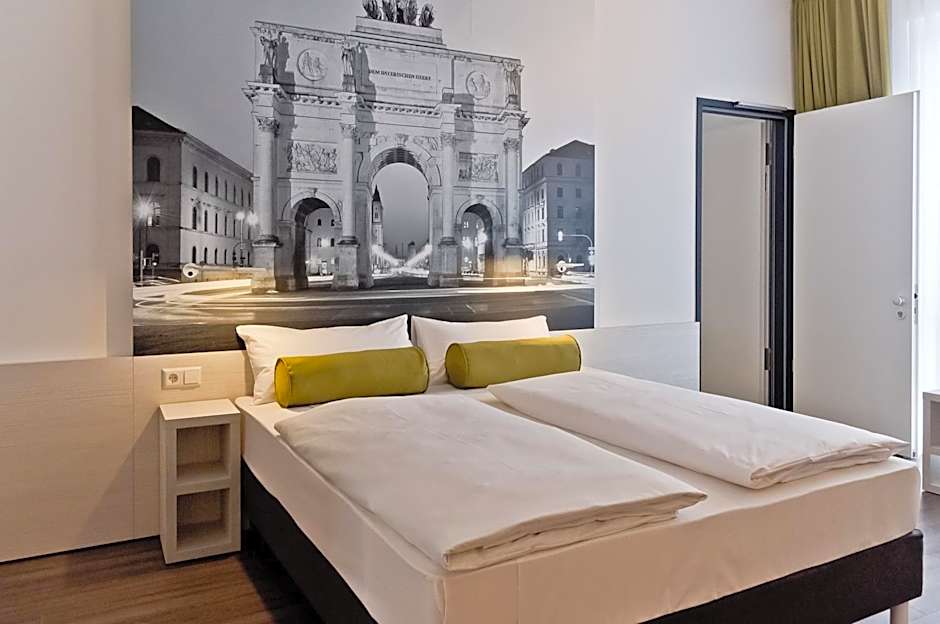 Super 8 by Wyndham Munich City North
