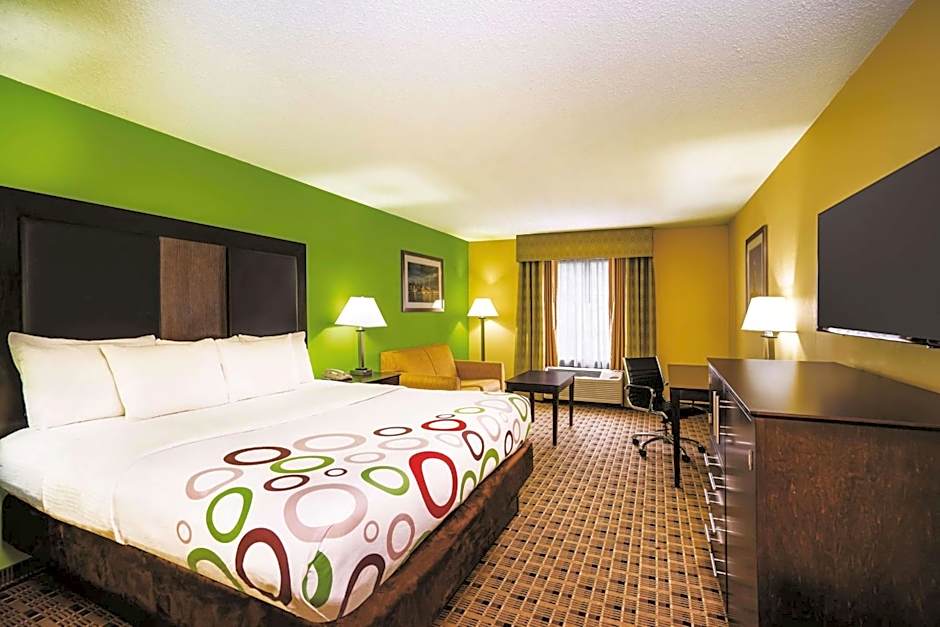 La Quinta Inn & Suites by Wyndham Baltimore South/Glen Burnie