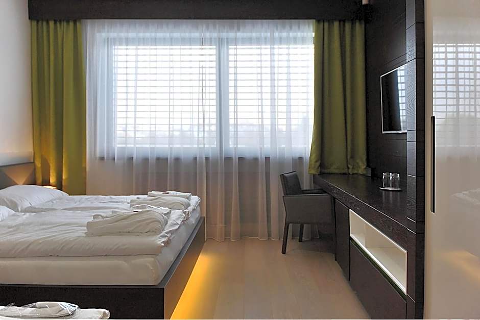 Hotel Harmony Medical & Wellness-Free Parking, 1,8km from the center
