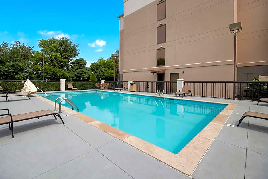 Best Western Suites Near Opryland