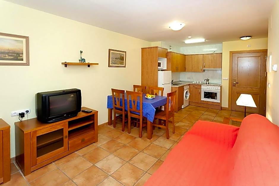 Complejo Turístico Bielsa Hotel y camping