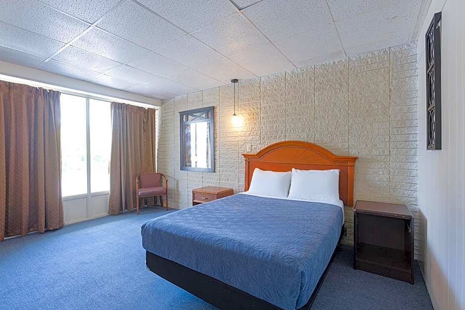 Sonrise Inn Lincoln Hwy By OYO