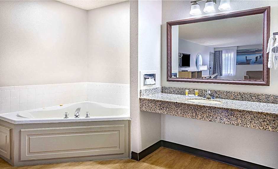 Days Inn by Wyndham Barnwell