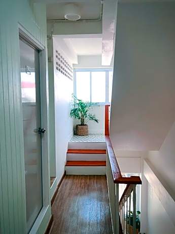 Twin Room with Private External Bathroom