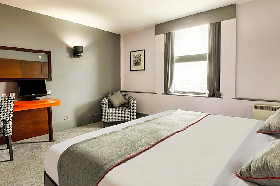 OYO Flagship Sheffield City Centre