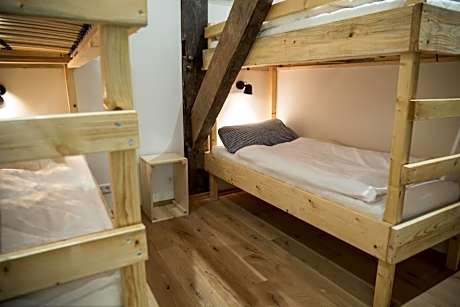 Bed in 4-Bed Dormitory Room