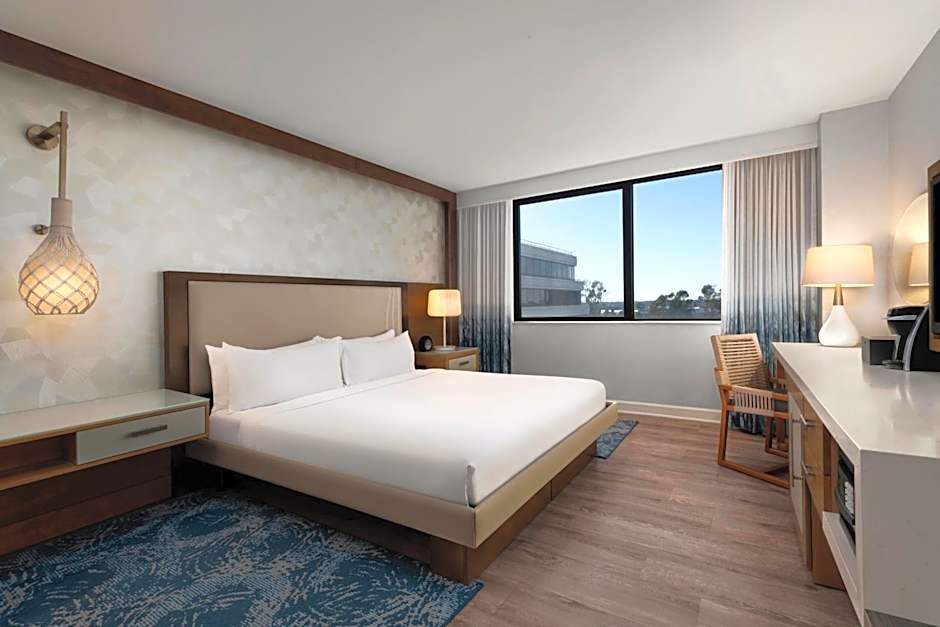 Renaissance Newport Beach Hotel