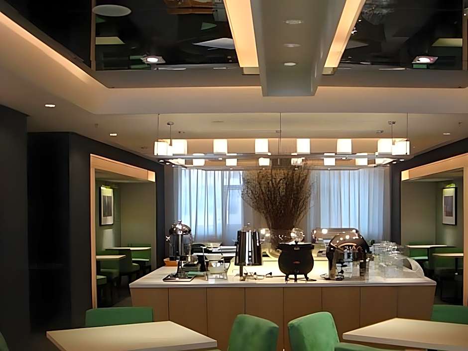 Jinjiang Inn Jiangyin Sports Center Chengjiang Middle Road