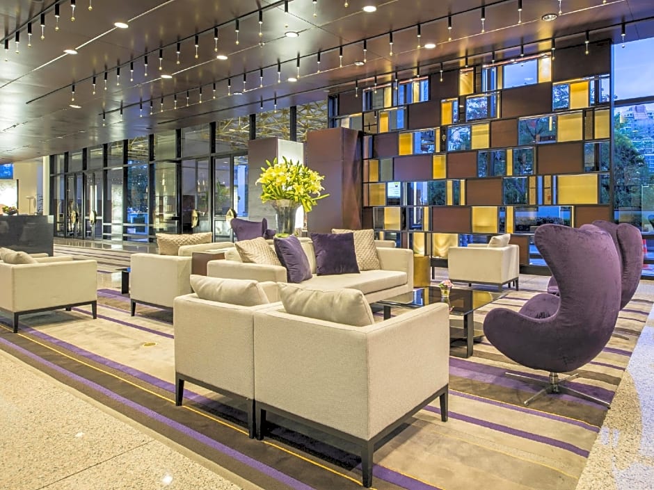 Emporium Suites By Chatrium