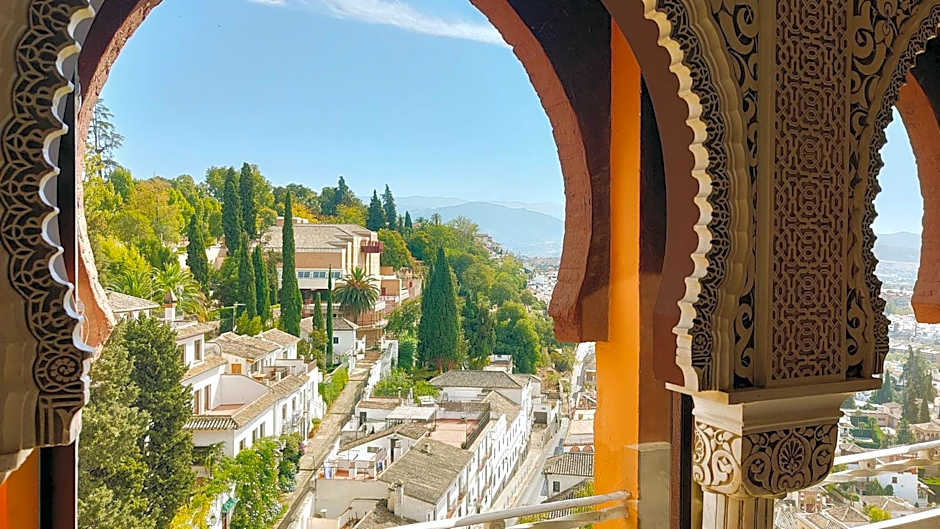 Alhambra Palace Hotel