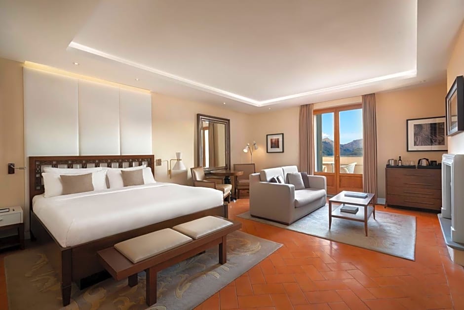 Renaissance by Marriott Tuscany Il Ciocco Resort & Spa