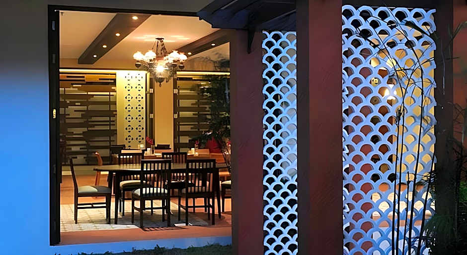 Baan Khun Nine