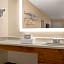 Super 8 by Wyndham Lindsay Olive Tree