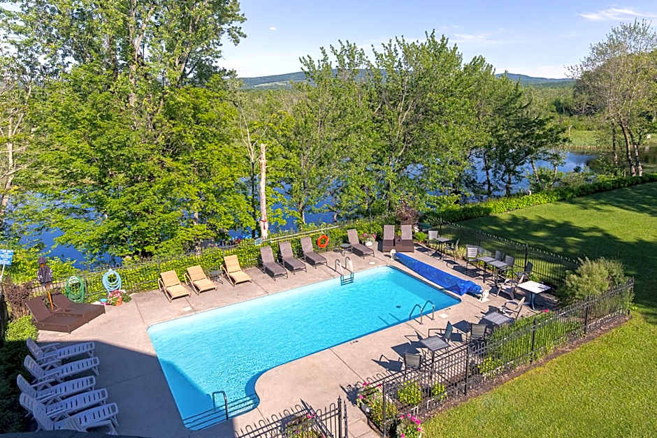 Hotel Lac Brome
