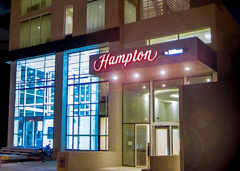 Hampton Inn By Hilton Santa Cruz Equipetrol