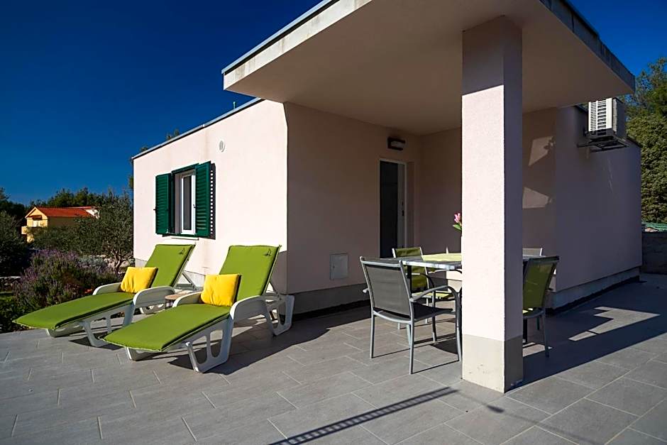 Olive Eden Holiday Home