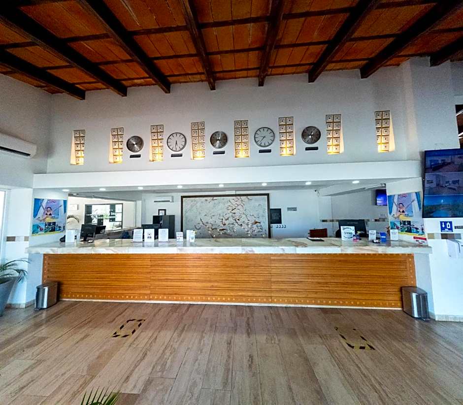 Splash Inn Nuevo Vallarta & Parque Acuatico