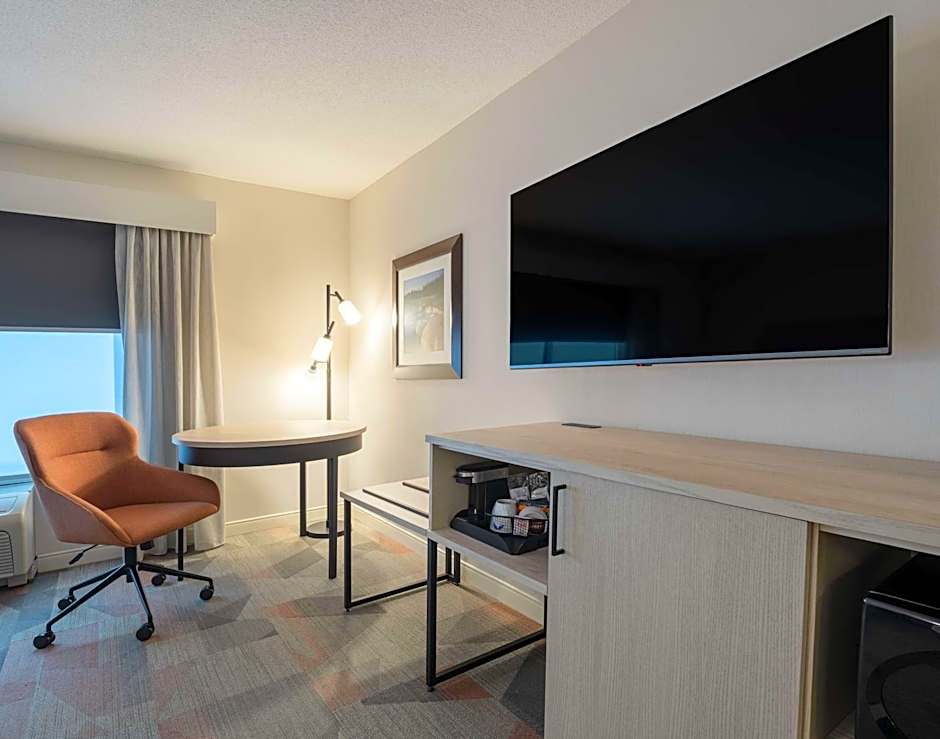 Hampton Inn By Hilton and Suites Moncton New Brunswick