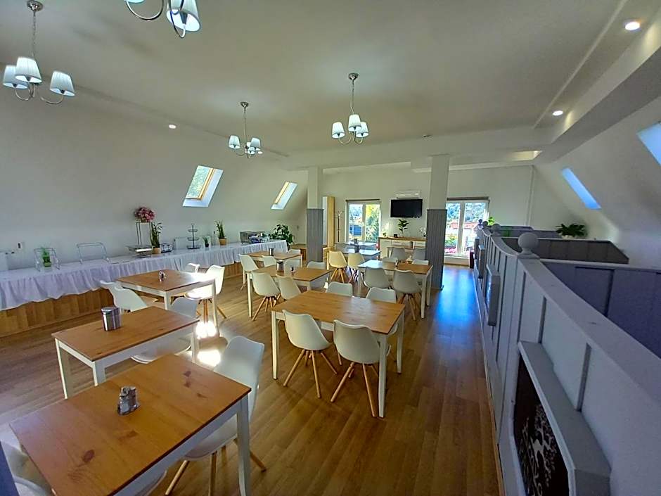 Árnyas Panzió Gödöllő