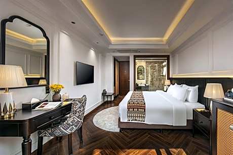 Superior Room with Balcony