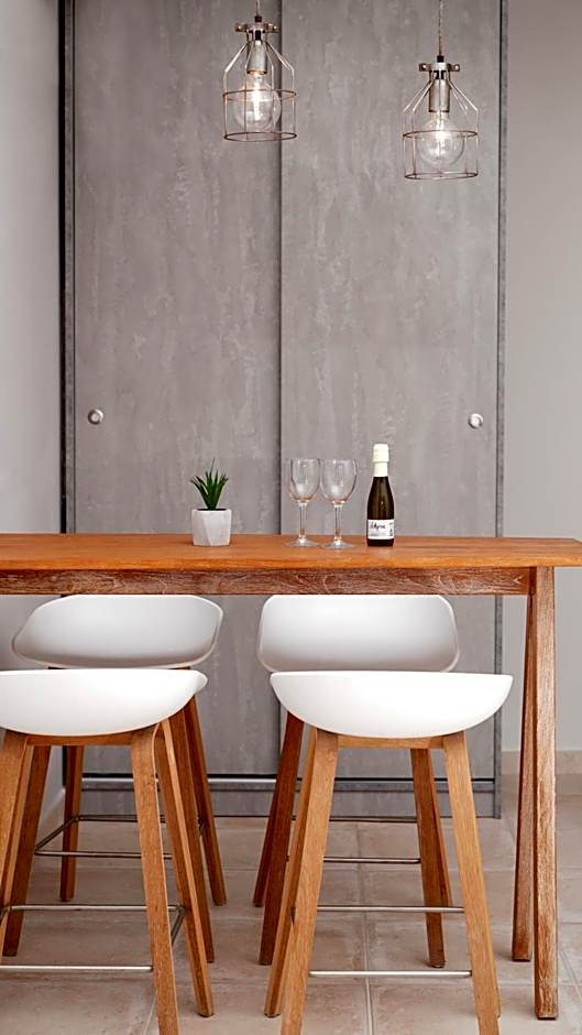 The Mini Beach Hotel