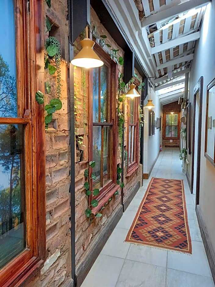 Ascot Bush Lodge & Spa