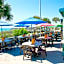 Oceanfront Litchfield Inn