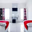 RedDoorz near Terminal Batu Ampar