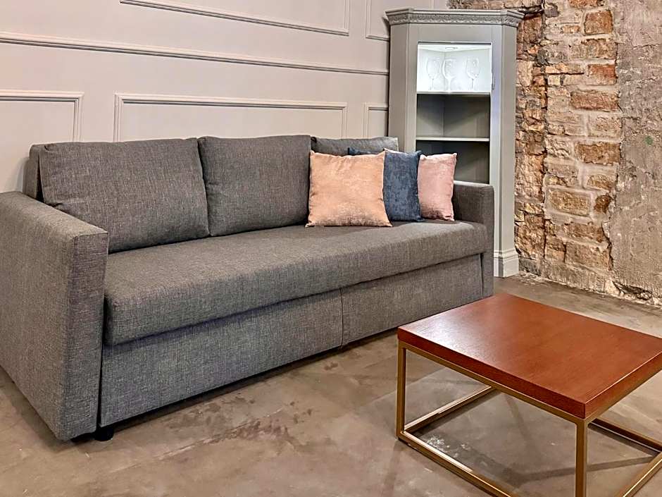 Bazaar Boutique Residence