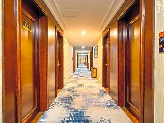 Haro Light Hotel (Guangzhou Xichang Metro Station Branch)