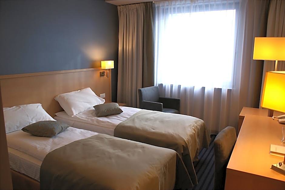 Hotel Lazur SPA & Conference