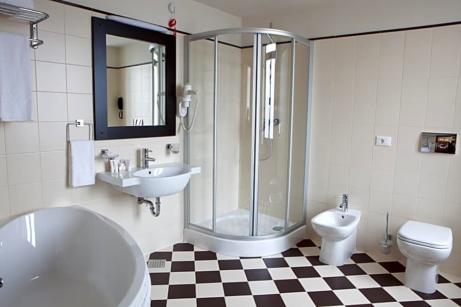 Europa Royale Bucharest