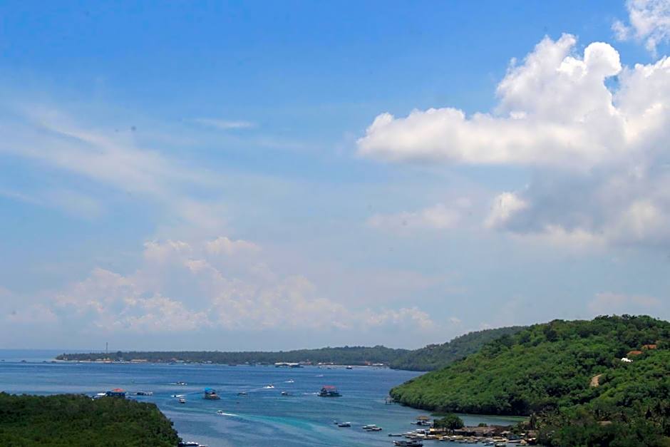 Sunrise Ocean Hut's Lembongan