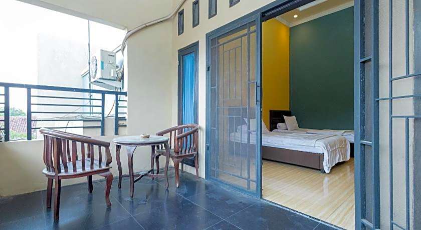 Boss Residence Serang Mitra RedDoorz