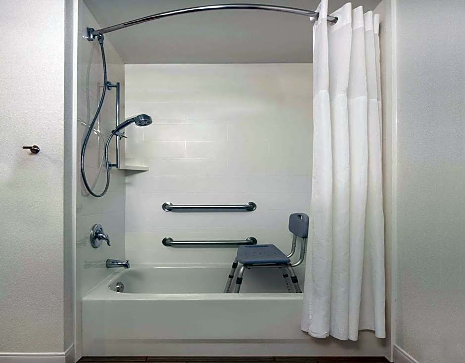 Hampton Inn By Hilton Lawrenceville