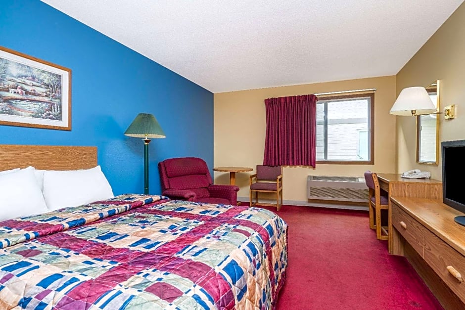 Days Inn by Wyndham West-Eau Claire