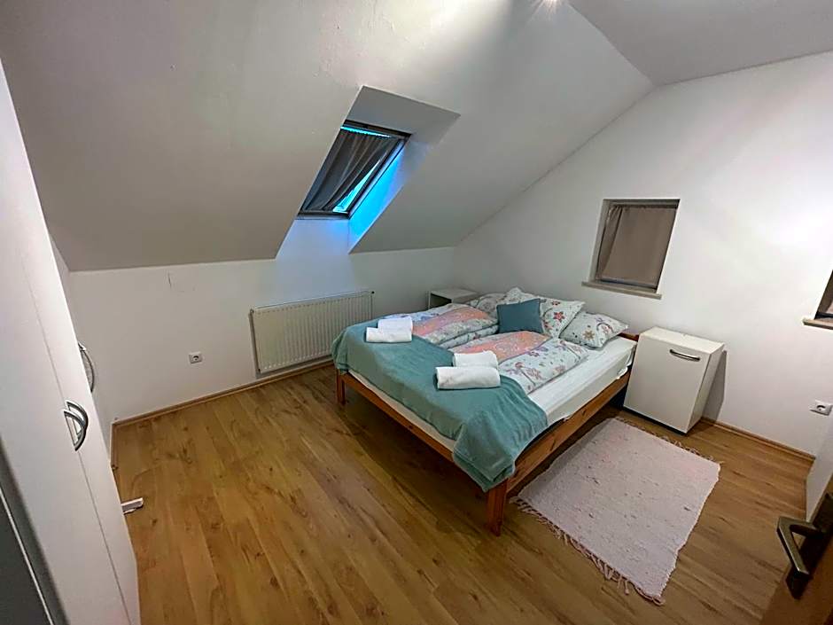 Nastanitev NA GRIČU