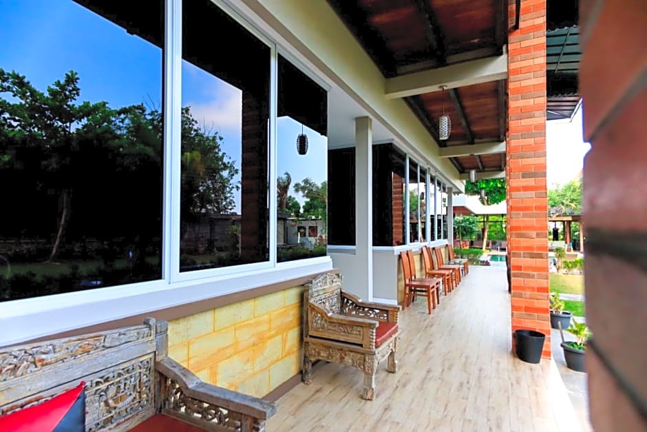 Alinson Boutique Resident Batam by ZUZU