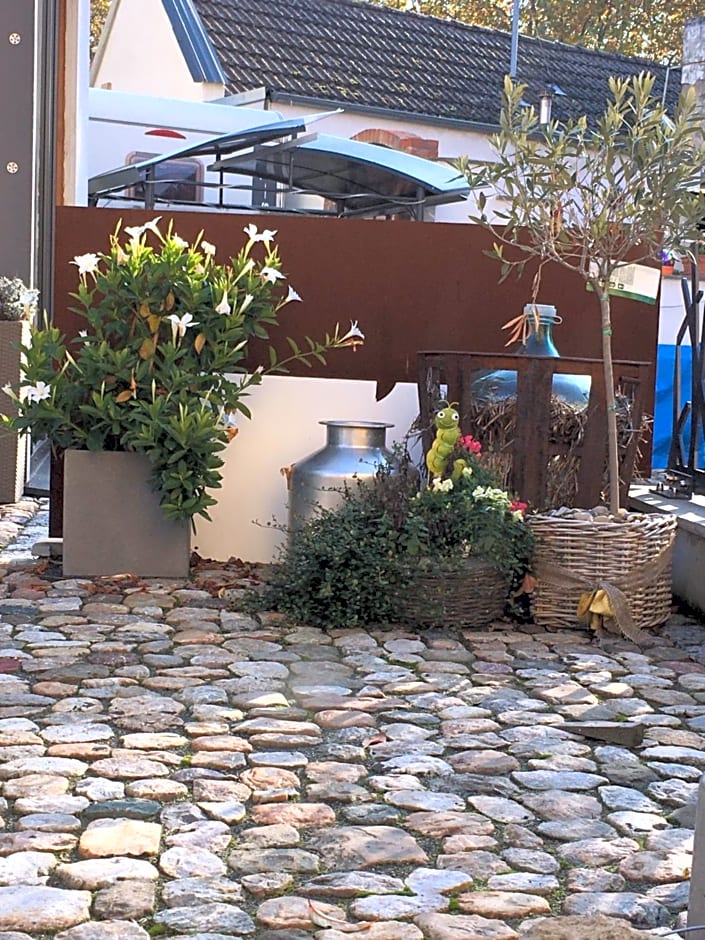 Schmuckkästle am Hafen