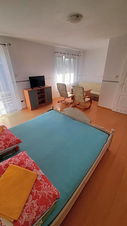 Dom Letniskowy HELENA